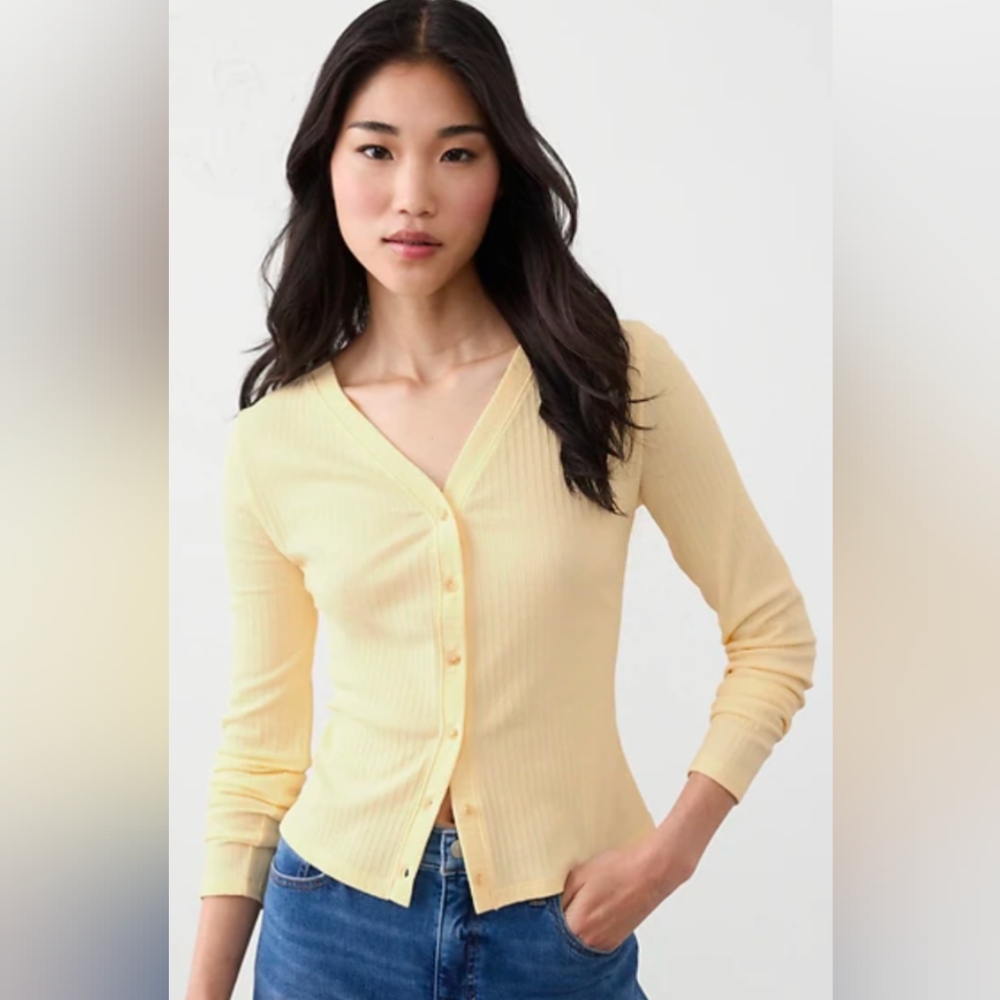 Banana Republic Light Yellow Ribbed Cardigan - Picture 4 of 4